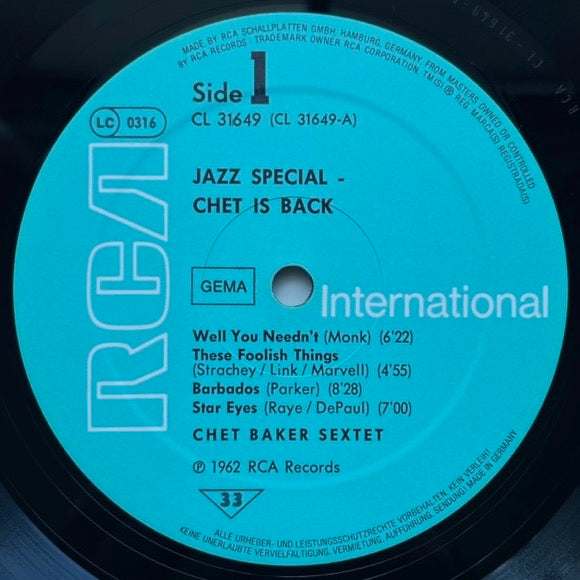 CHET BAKER / CHET IS BACK