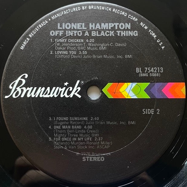 LIONEL HAMPTON / OFF INTO A BLACK THING - US Brunswick Original